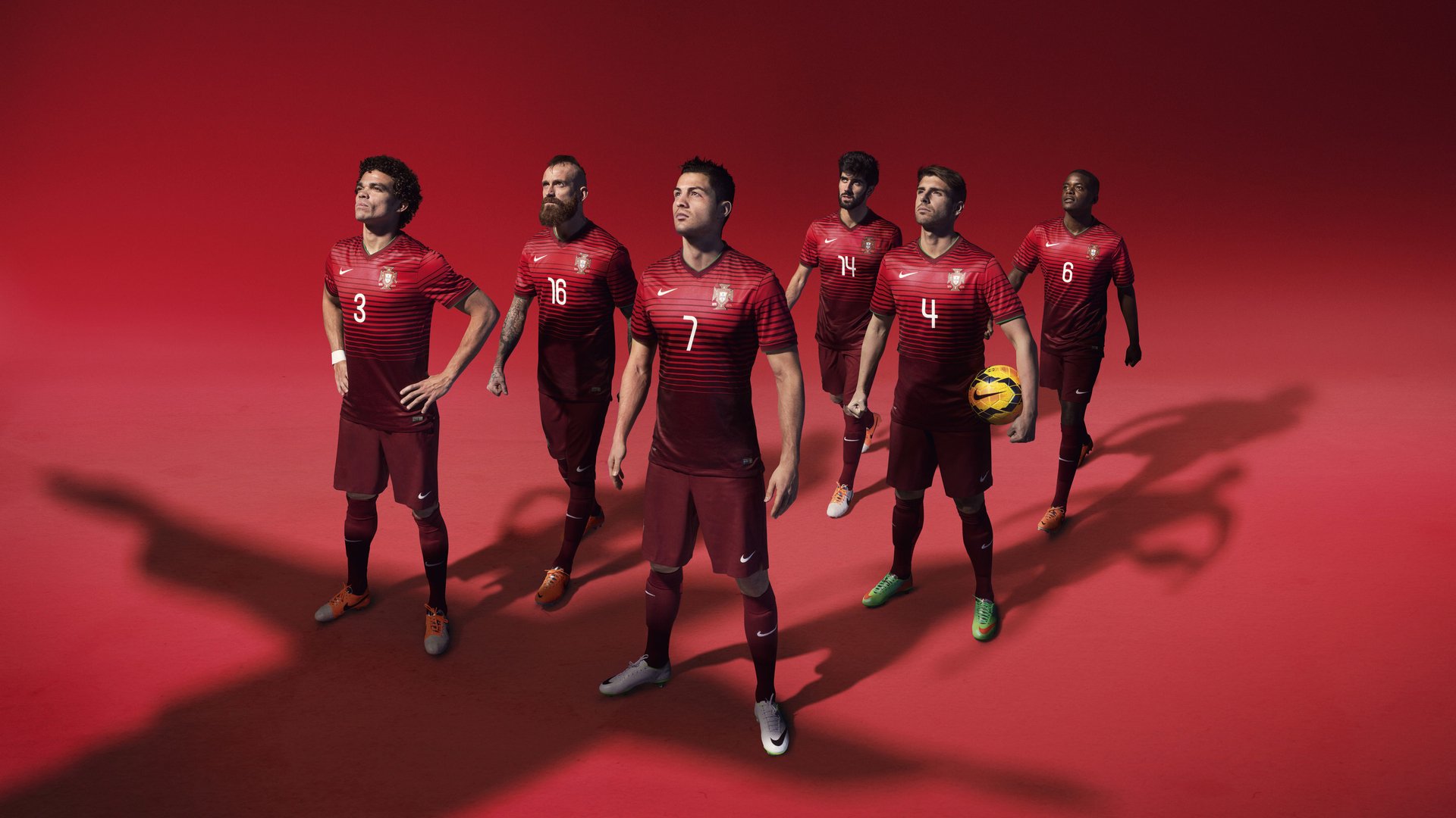 世界杯之夜，马克西一手掌控比赛走势