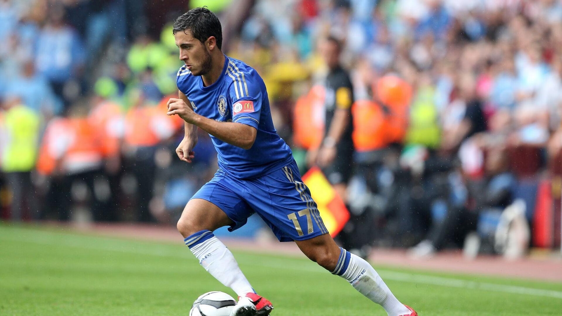 赛道上的逆袭，雷诺车队逆转梅赛德斯，周冠宇点燃赛场